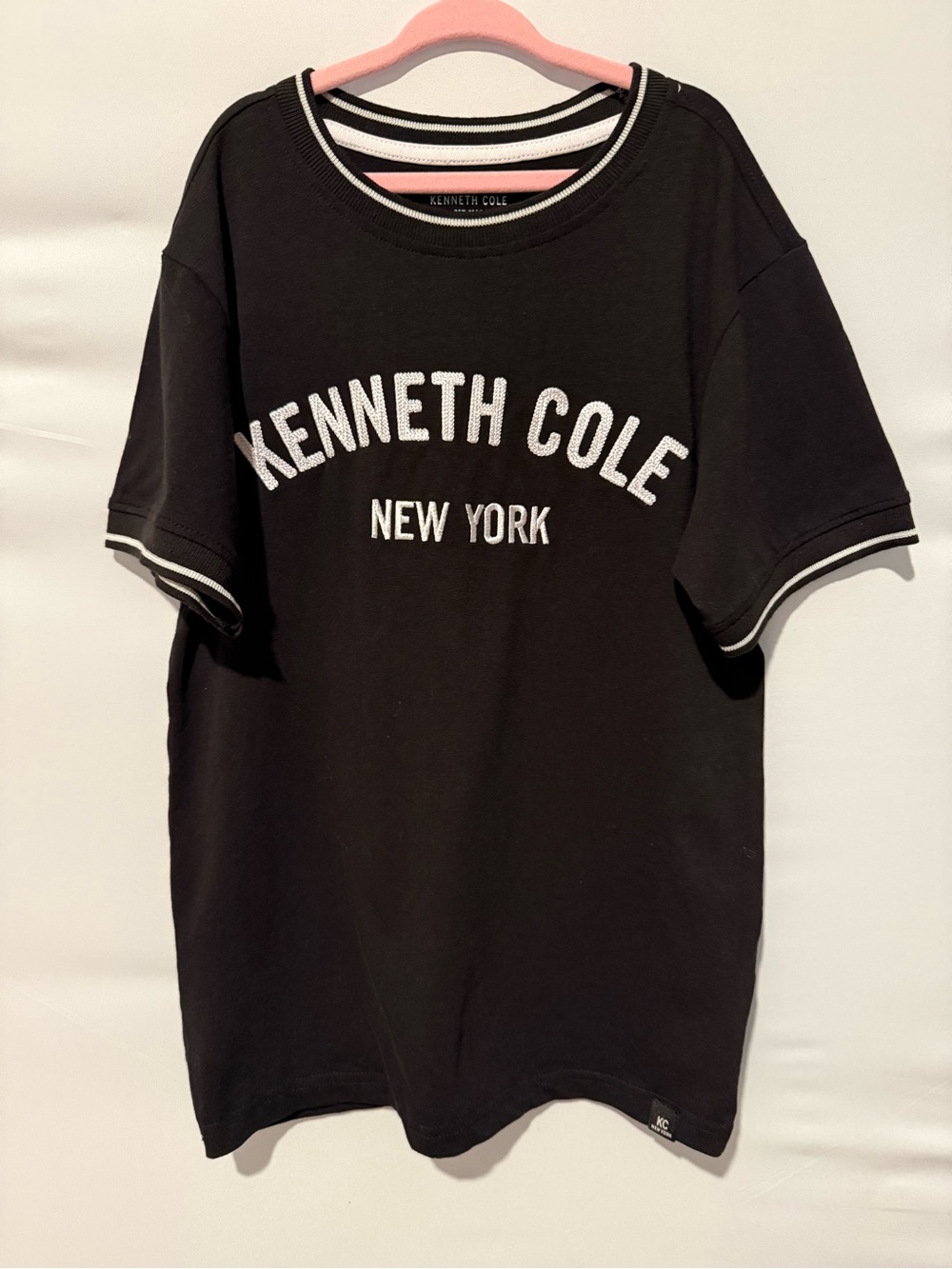 Kenneth Cole New York Boys T-Shirt Black Size 8 NYC Logo